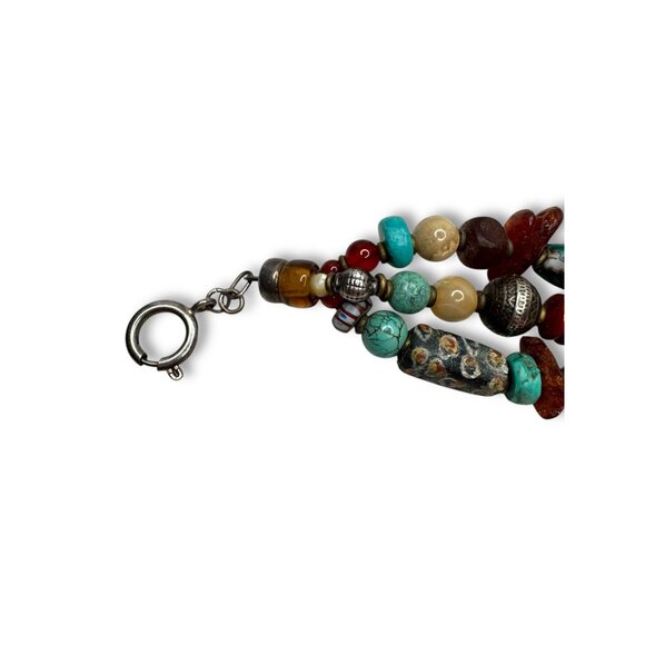 Handcrafted African Trade Bead Bracelet With Heart Centerpiece - Picture 3 of 13